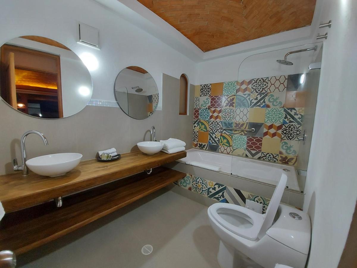 La Alhambra Hotel Boutique 莱瓦镇 外观 照片